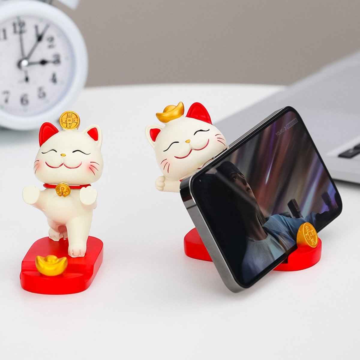 Kawaii Lucky Cat Phone Stand – Maneki Neko Style for All Phones